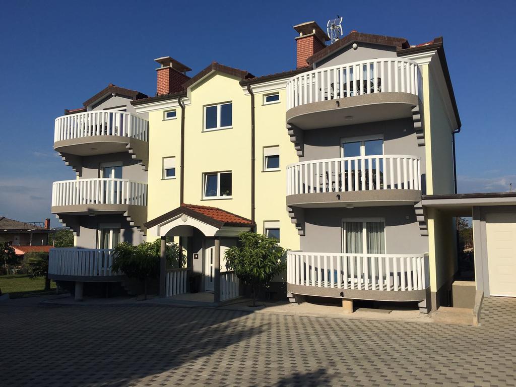 Apartments Barbic Umag Exterior foto